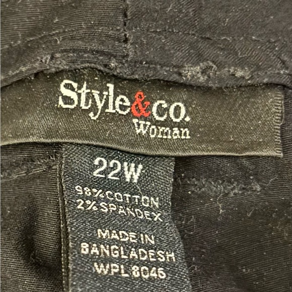 Style and Co 3/4 length black pant plus size - Picture 3 of 3